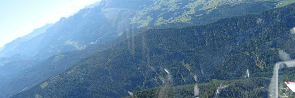 Flugwegposition um 09:13:12: Aufgenommen in der Nähe von Gemeinde Roßleithen, 4575, Österreich in 2044 Meter